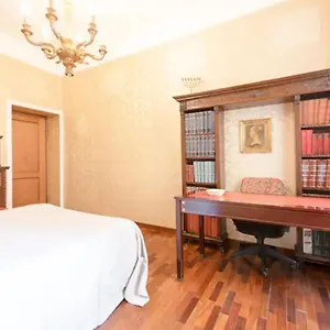 Oda ve Kahvaltı La Risorgente, Roma