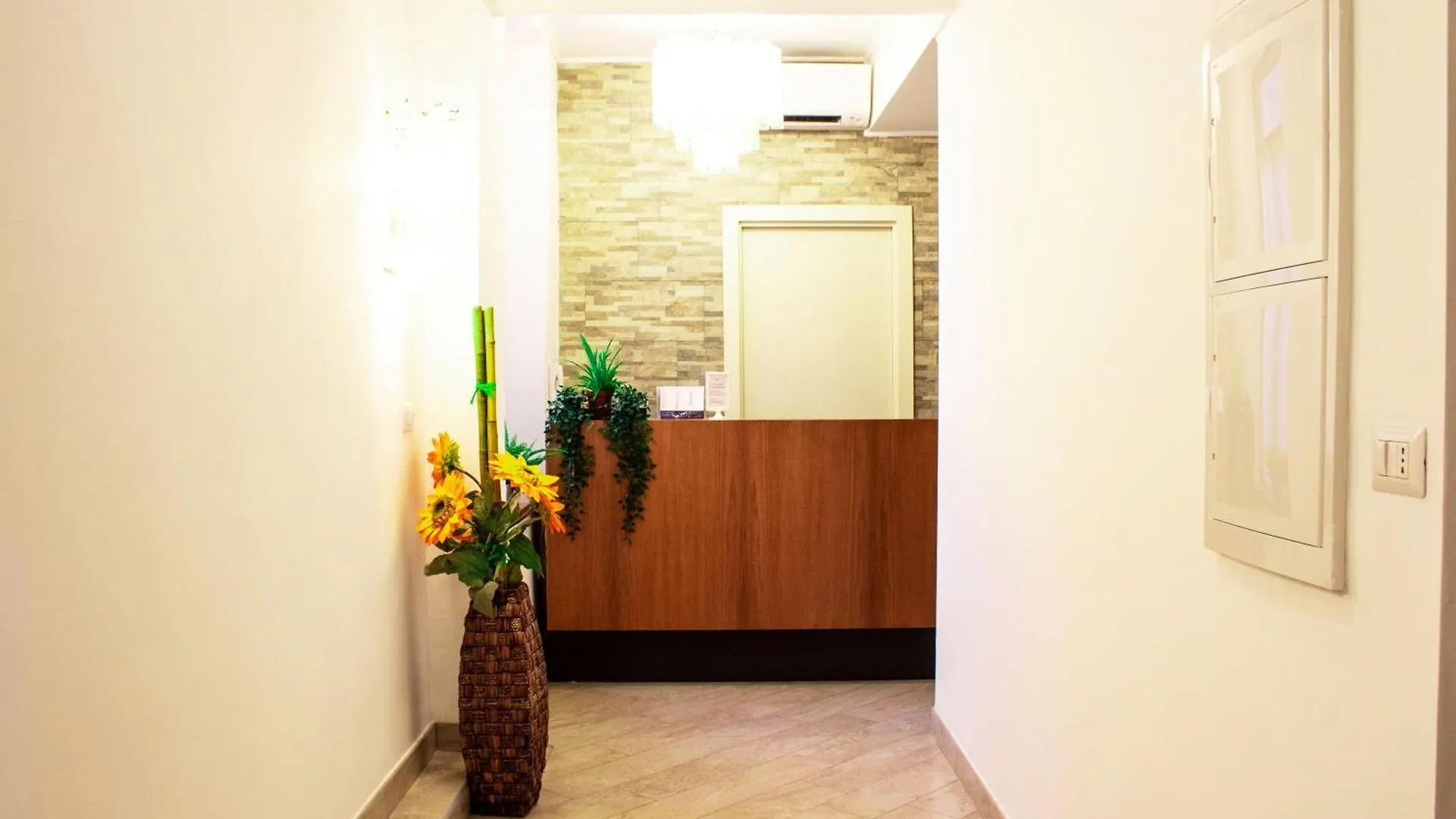 Hotel Anacapri Rome 2*,